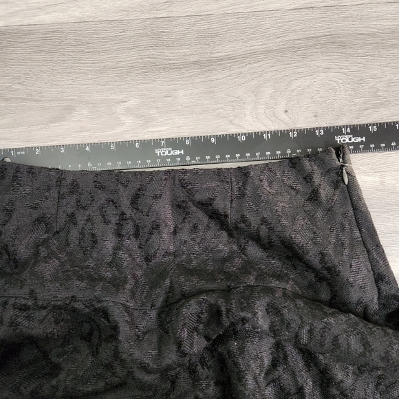 Free People Black‎ Skirt 6 Fit and Flare Chenille Cheetha Flared Skater Side Zip - Picture 7 of 10